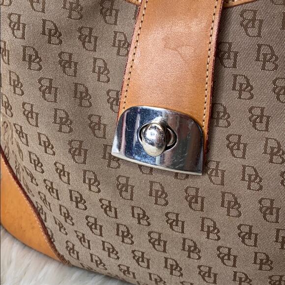 Dooney & Bourke Vintage Signature Leather Purse - Picture 2 of 16
